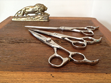 お客様の髪質や骨格といった素材を活かした、スタイルの再現性が高いカットを心がけています。